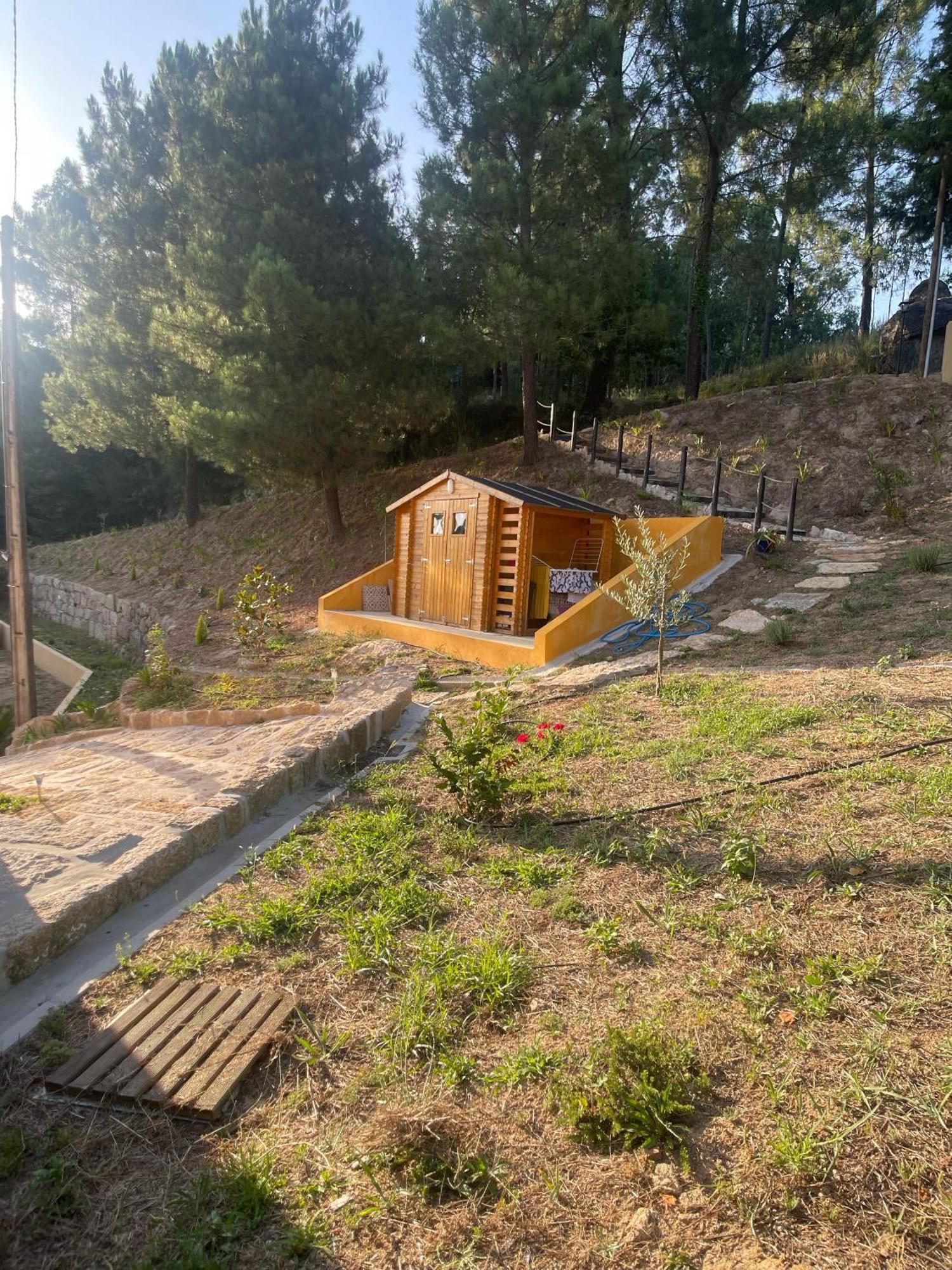 Nascente, Place In Nature Next To A Waterfall Loureiro  Esterno foto